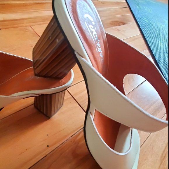 Shoes - Picture 1 of 2